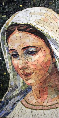 « La madone de Medjugorje », marbres polychromes, ors vénitiens